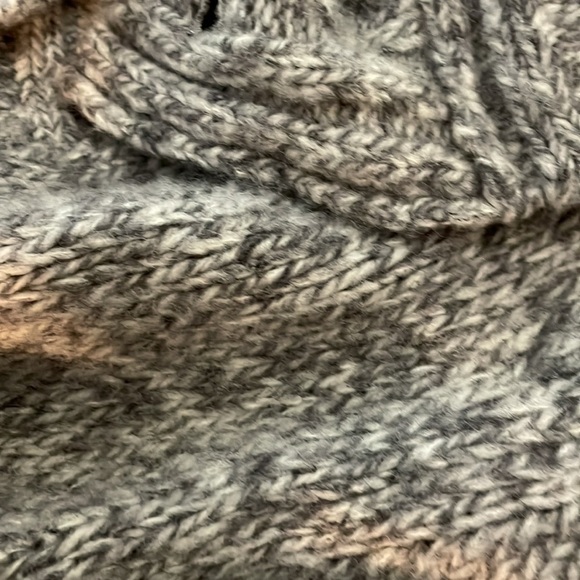 THEORY shawl color cardigan sweater, gray marled color, size small.  Wool blend - Picture 8 of 11